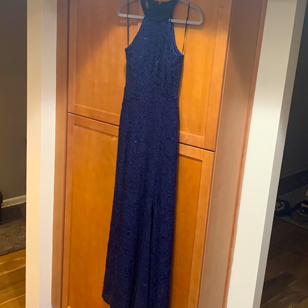 Evening gown, navy with sequins and lace!